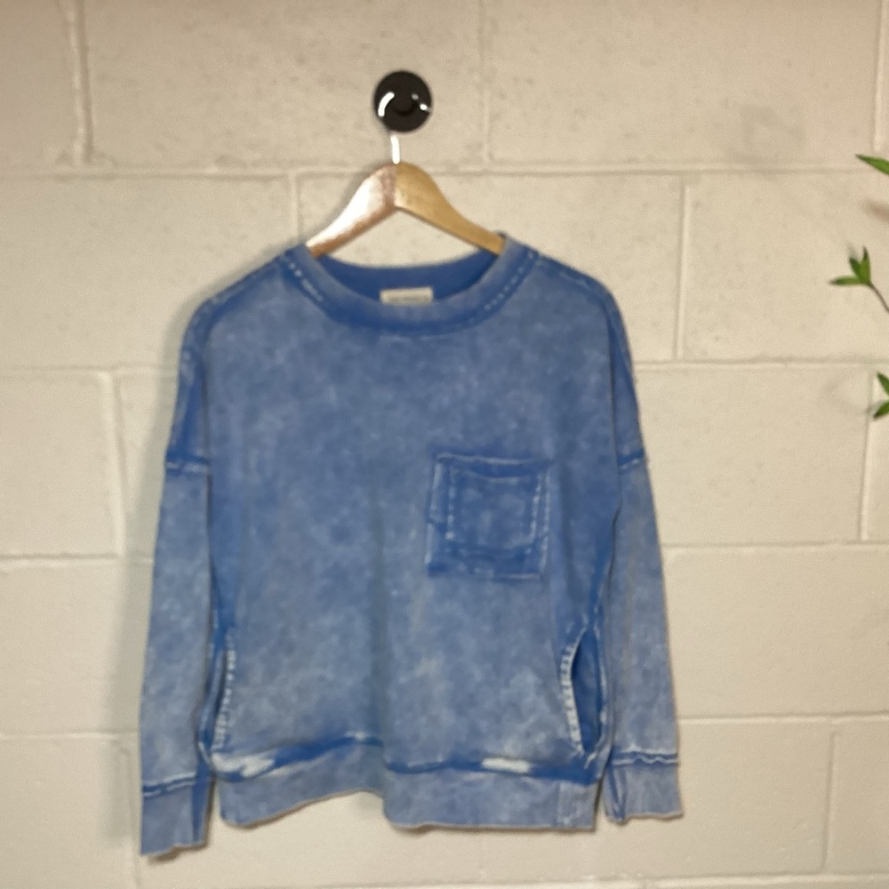 The Nines Blue Women's  Distressed Sweatshirt l Pockets l Trendy!